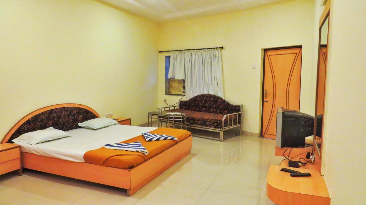 Golden Resort And Farm นาชิก ภายนอก รูปภาพ